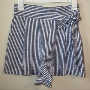 En Creme Blue and White Striped Shorts